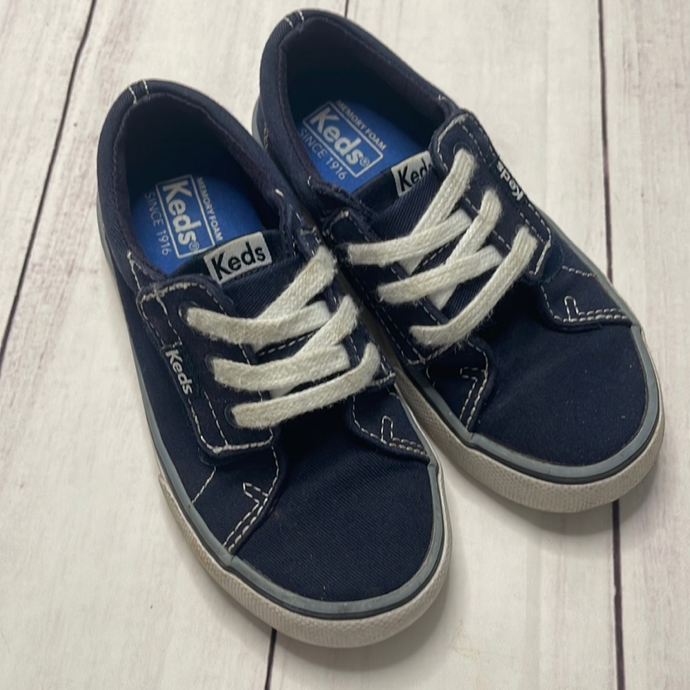 Keds Navy Shoes size 10